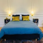 L'hôtel Particulier Du 12 Couette-café 4*