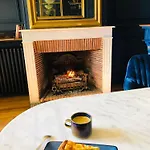 L'hôtel Particulier Du 12 Couette-café
