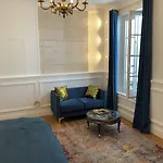 L'hôtel Particulier Du 12 Niort