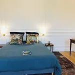 L'hotel Particulier Du 12 Bed & Breakfast