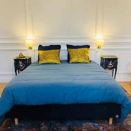 L'hotel Particulier Du 12 Nocleg ze śniadaniem 4*