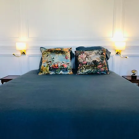 L'hotel Particulier Du 12 Niort