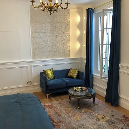 L'hotel Particulier Du 12 Niort