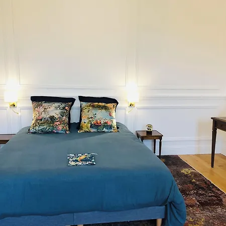 L'hotel Particulier Du 12 B&B