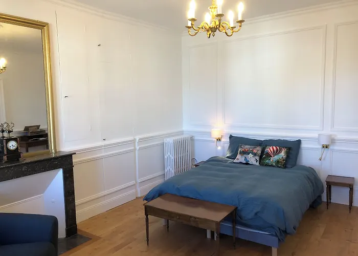 Nocleg ze śniadaniem L'hotel Particulier Du 12 Niort